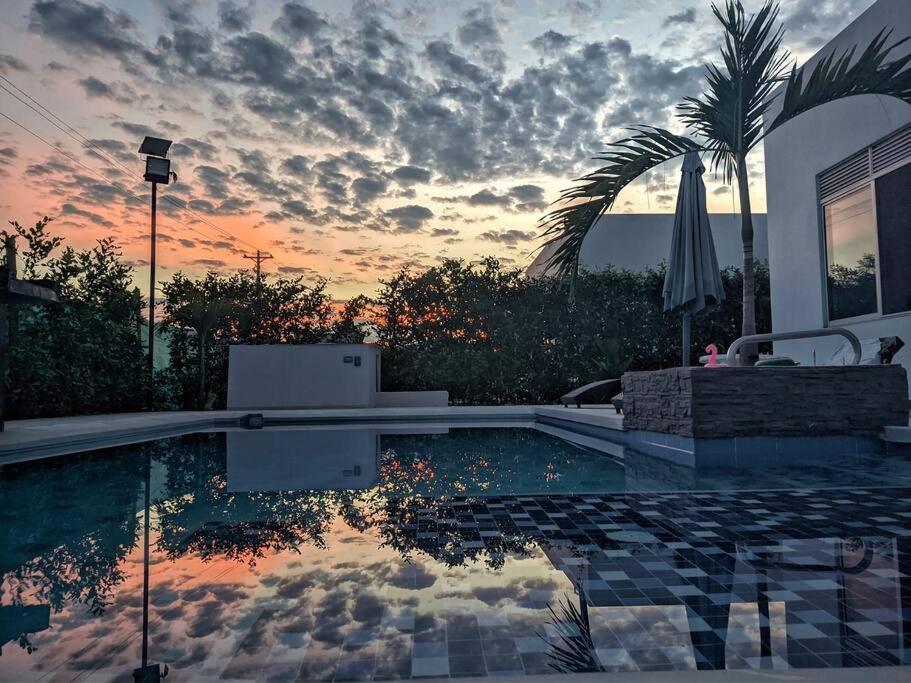 Carmen de ApicaláCasa Palma Roja Boutique , Piscina Privada别墅 外观 照片